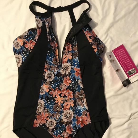 Fit 4 Ur C's Victoria Hi Neck Zip Tank~Size 18 - Picture 4 of 11